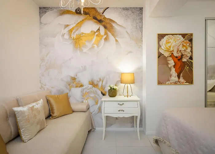 Next To The Makarska